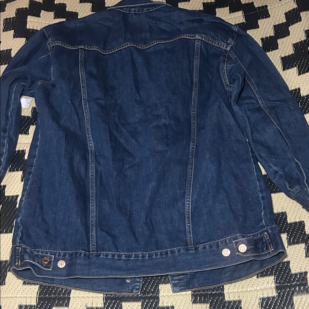 NWT GAP Classic Icon Oversized Denim Jacket with Pockets in Medium Wash - Picture 8 of 8